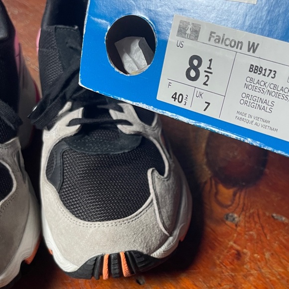 Adidas Falcon - Picture 4 of 6